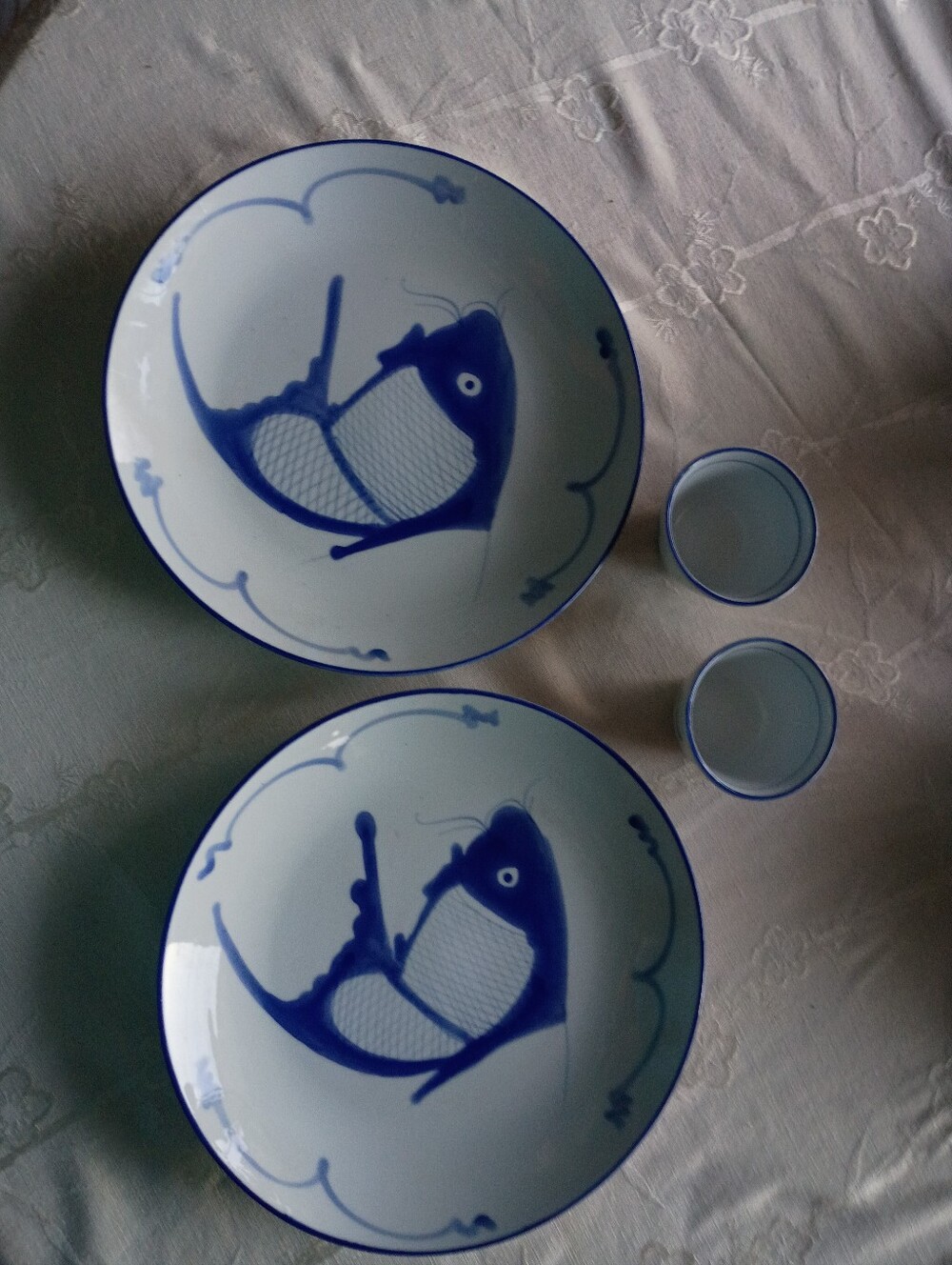 Koi  Vintage Chinese, 4 Pcs, 2-plates 9", 2 Cups, Porcelain, Blue/White
